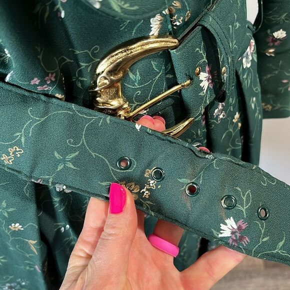 Vintage 1990s S.L. Petites Green Floral A-Line Dress with Belt - Picture 8 of 11